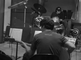new guy..plays with Hal Blaine sometimes!!