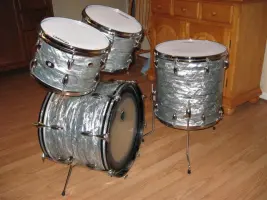 Slingerland Drum Kit question