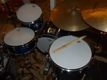 Slingerland Blue Agate Drums
