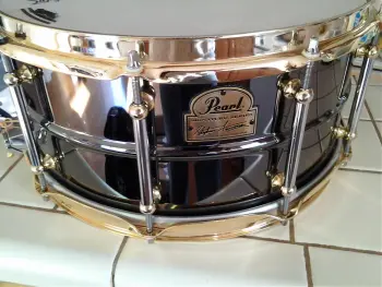 Pearl Steve Ferrone snare drum in near mint condition