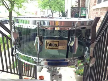 Fibes SFT Acrylic Snare Throw Off Question