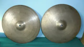 Zildjian A Hi hats - manufacturing blemish?