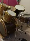 need some help dating a ludwig kit