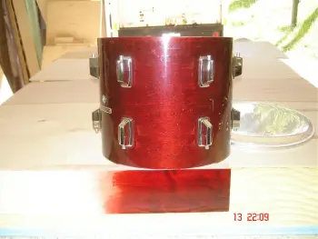 Wine red stain match