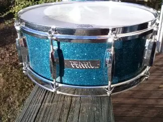 Pearl &quot;Mod Badge&quot; phenolic Presidents?  Anyone have the scoop on these?