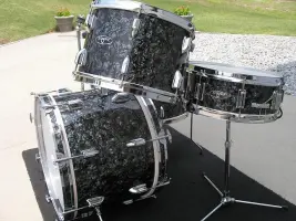 Nice Stewart Drum Kit