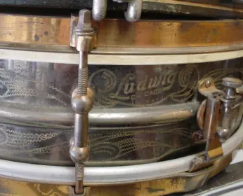 1919-1922 LUDWIG &amp; LUDWIG 5 x 14 6 LUG/FANCY SCROLL ENGRAVED DeLUXE STANDARD MODEL
