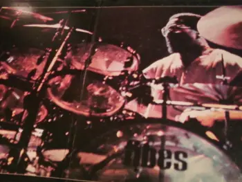 Record Covers with (vintage) Drums on!