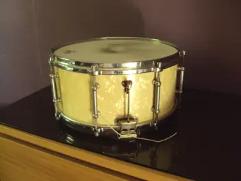 Ludwig &amp; Ludwig 1940 40's snare drum white marine pearl original