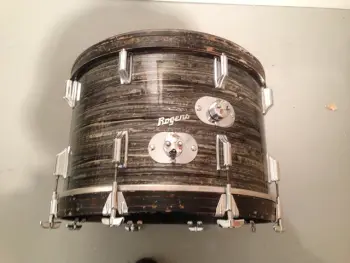 Rogers black strata pearl v.s. Ludwig's oyster black pearl