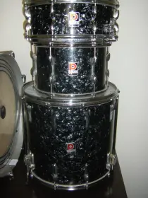 My new early 60's? Premier kit.........am I right?