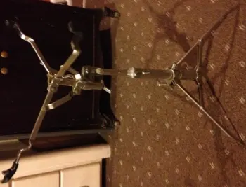 Rogers' snare drum stand ID