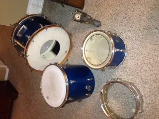 66 Luddy Blue sparkle