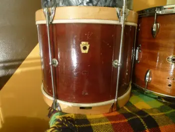 Various Vintage drums