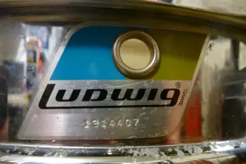Grommet for 1976 Ludwig Super Sensitive snare
