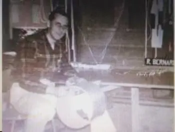 Help IDing Grandpas 40s (?) drums