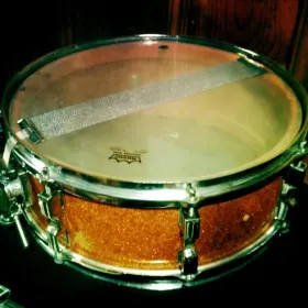 Cool MIJ snare - any guesses who made it?