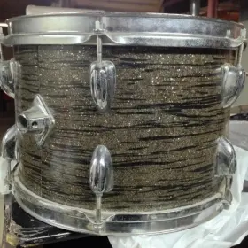 Can Anyone Identify These Drums?