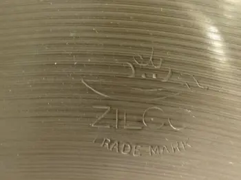 24-inch ride Zildjian: ???