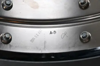 Does a &quot;minting error&quot; make a Ludwig Supraphonic snare more valuable?