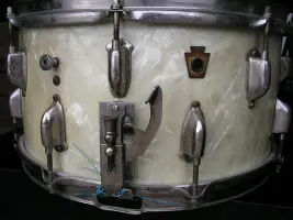 more photos / rare ludwig kit....need info