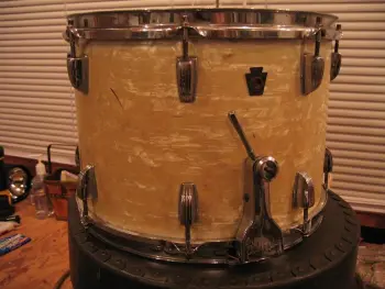 Please help me date this WFL marching snare!