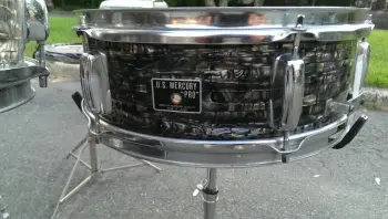 floor tom mounted cymbal arm ?
