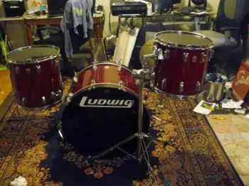 Ludwig Classic Maple Virgin Bass, Power Tom Drum Set 24, 14, 16