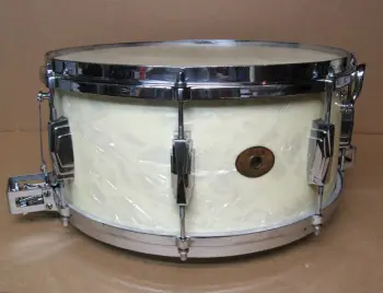 1936 Ludwig &amp; Ludwig Silver Anniversary Model