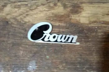 Crown Badge