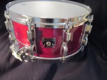 Tama Superstar 6.5x14 birch Mastercraft snare drum in cherry wine