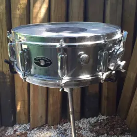 Vintage Slingerland 10 lug snare w/ flat base stand