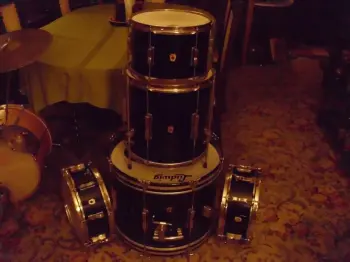 For Sale: Ludwig Black Lacquer Club Dates