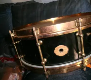 Vintage slingerland snare