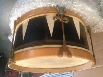 Need Help Identifying Ludwig Drum