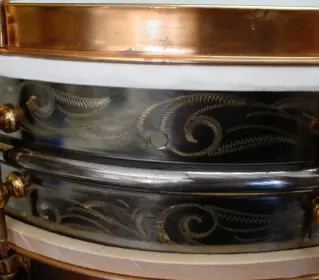 1923-25 LUDWIG &amp; LUDWIG 4 x 14 8 LUG DeLUXE/SCROLL ENGRAVED DANCE MODEL (Cat. no. 5C)