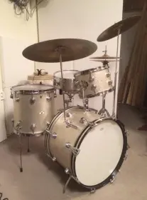 This is the Display Your Camco Drums Thread