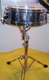 Vintage 60's Silver Sparkle Gretsch kit