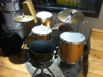 Vintage Drums in Jersualem