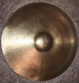Vintage UFIP 20&quot; Ride
