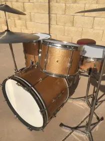 1965 Ludwig Champagne Sparkle Club Date Finished Product
