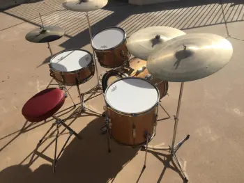 1965 Ludwig Champagne Sparkle Club Date Finished Product