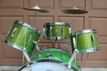 Green Sparkle 1950s Floor Tom