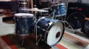 1968 Pearl Super-Deluxe?? (w/ pics)