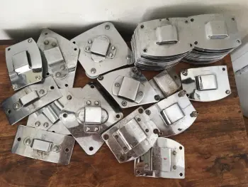 Anyone need a huge pile of MIJ &quot;Clip/Spade&quot; type brackets?