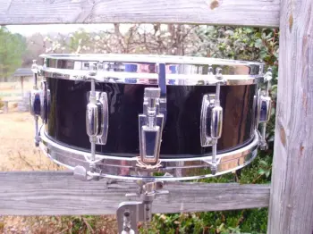 For Sale: Ludwig snare drums