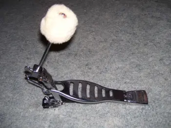 This is the Display Your Vintage Bass Pedal Thread
