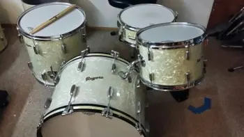 This is the Display Your Rogers Drums Thread