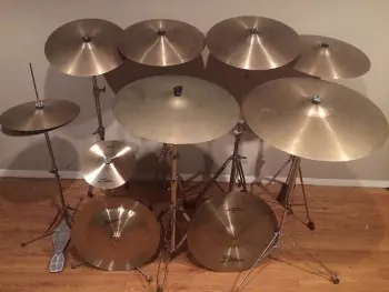 **NEED CYMBALS?**    Vintage Zildjian crashes / hats / rides ranging from $149 - $200