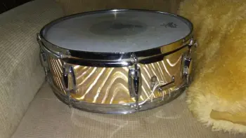 Ludwig Standard Gold Astro Snare